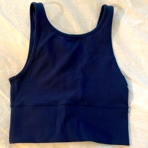 Lululemon ribbed navy blue scoop neck sports bra—size 6